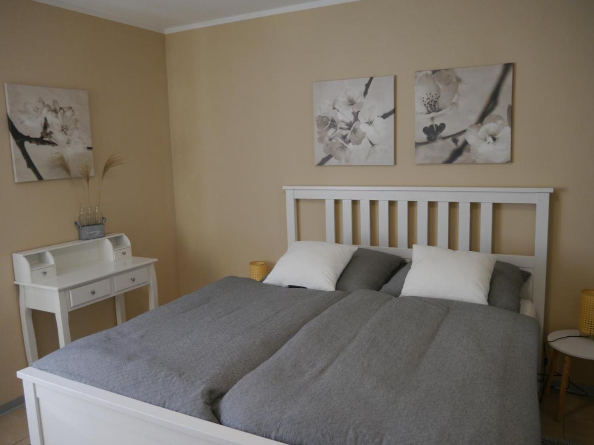 Ferienwohnung Kirchberg Uettingen Екстер'єр фото